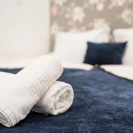 Bookstay Tear45 Avenue أفيرو